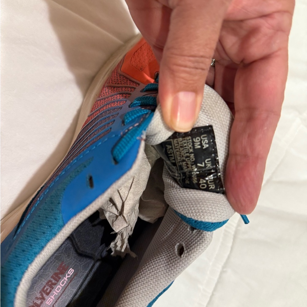 Wolverine Coral and Blue Bolt Durashocks Work Shoes - Picture 9 of 12